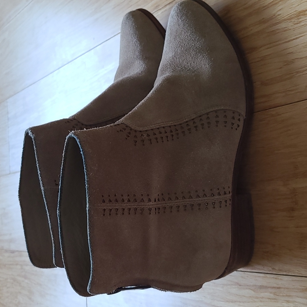 Taupe Ankle Boots - 37.5